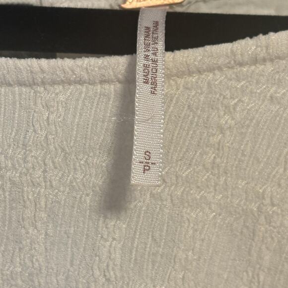 Free People Shirt Womens Size Small Crop Flutter Sleeve Smocked Hem Boho - Picture 9 of 13